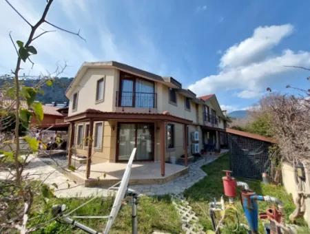 Muğla Dalyanda Canal Front 2 Villa Zum Verkauf Auf 1 Grundstück