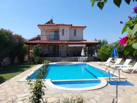 3 1 Villa Mit Pool Auf 580 M2 Freistehendem Grundstück In Dalyan, Muğla