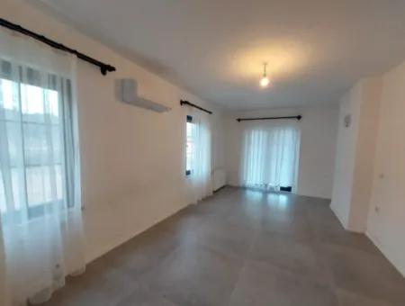 250 M2, 3 In 1 Möblierte Villa Auf 5 000M2 Land In Dalyan Langzeitmiete