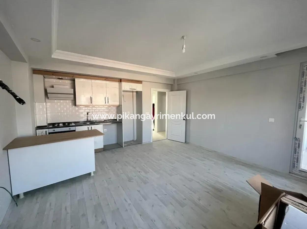 3 1 100M2 Apartment For Sale In The Center Of Ortaca Bazaar.