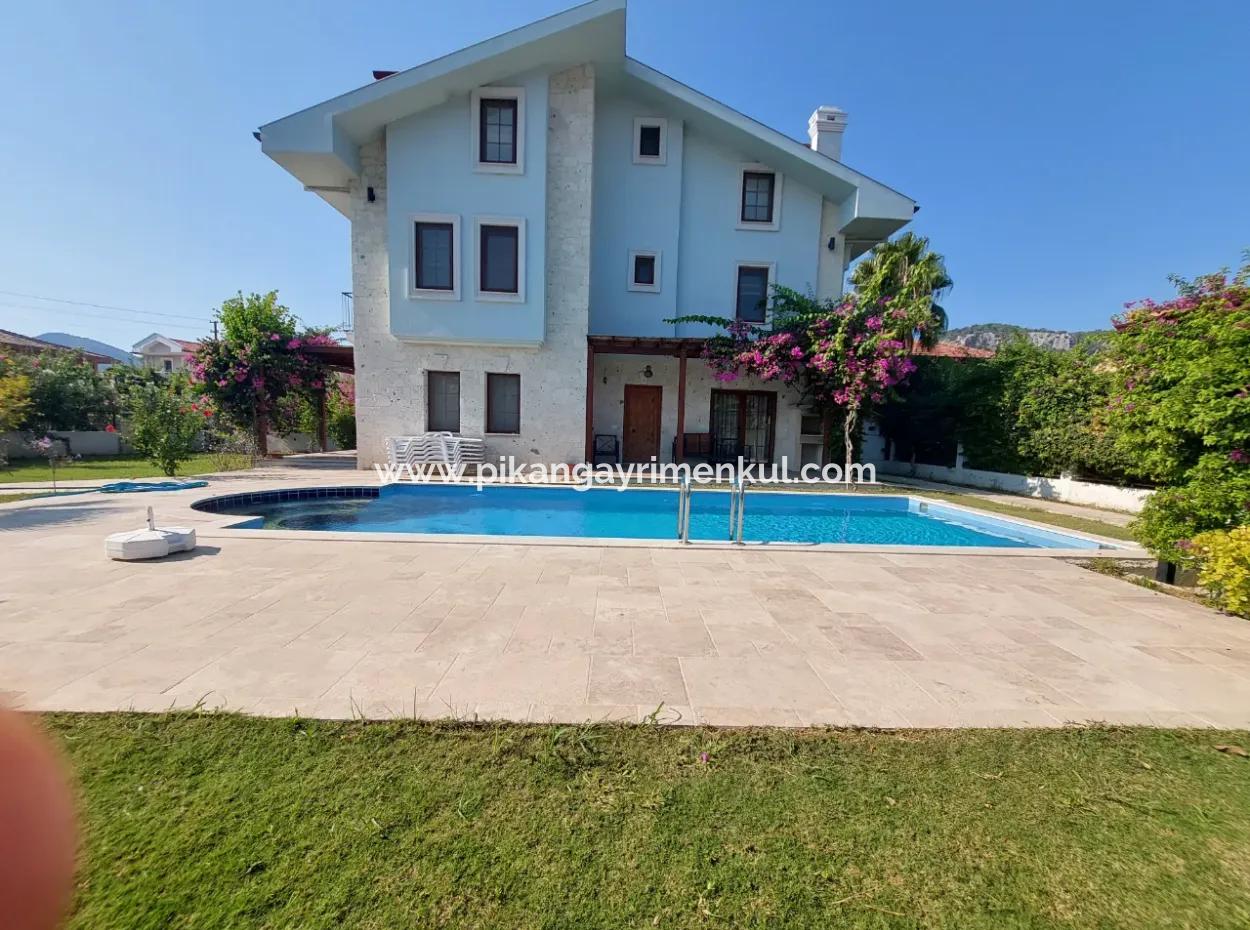 Muğla Ortaca Dalyan 200 M2, 6 1 Detached Triplex For Sale