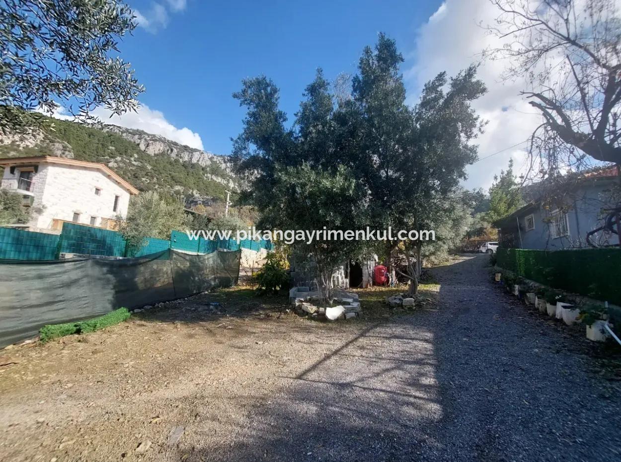 Tiny House With Swimming Pool In Nature On 738 M2 Land In Göcek For Emergency Sale