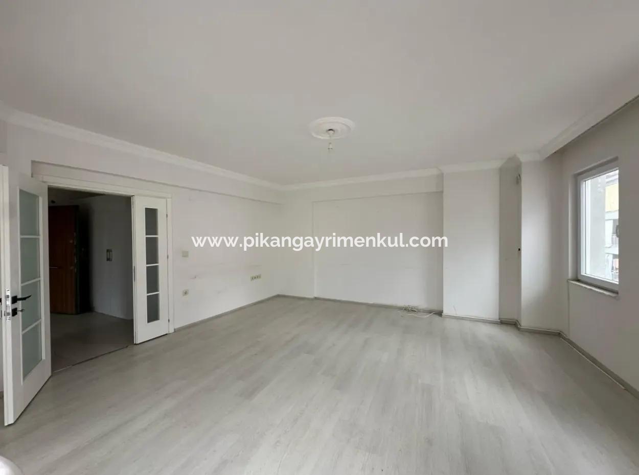 3 1 Apartment For Rent In The Center Of Ortaca