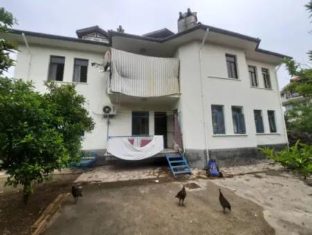 Detached Building With 1 1, 5 Apart On 1.000 M2 Land In Dalyan For Sale At Land Price