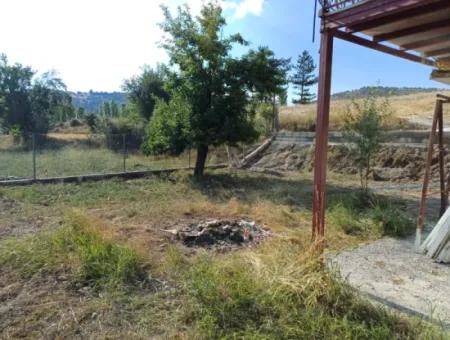 Apartments In 2 Detached Buildings 56 56 On 200 M2 Land In Çameli Cumaalani For Urgent Sale