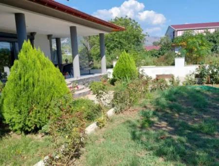 210 M2 Single Storey Well-Maintained House On 780 M2 Plot In Köyceğiz Yanida For Sale