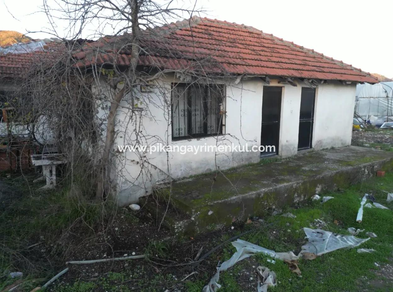 Ortaca Ekşiliyurtda 1073 M2 Arsa Ve Köy Evi Satılık