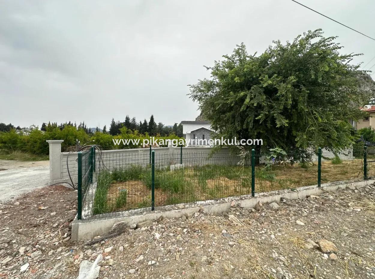 Dalyanda İztuzu Plajı Yolu Üzerinde 143 M2 Arsa Yıllık Kiralık