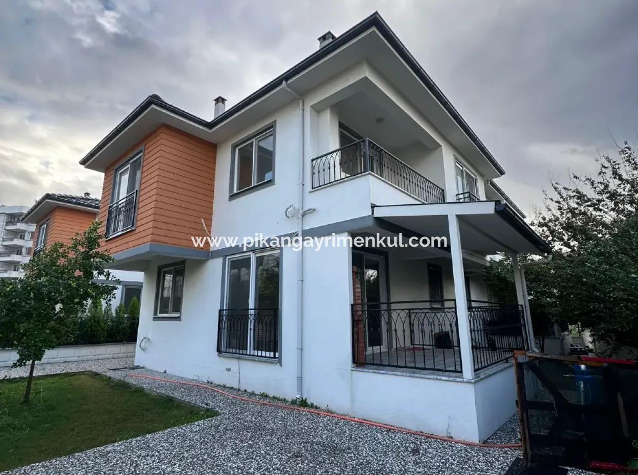 Ortacada 3+1 Yerden Isıtmalı Villa Kiralık