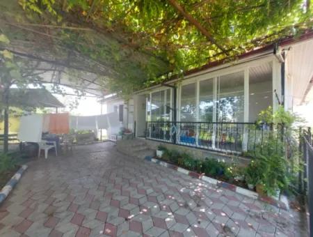 Muğla Ortaca Gölbaşında 100 M2 2+1 Eşyalı Müstakil Ev Kiralık