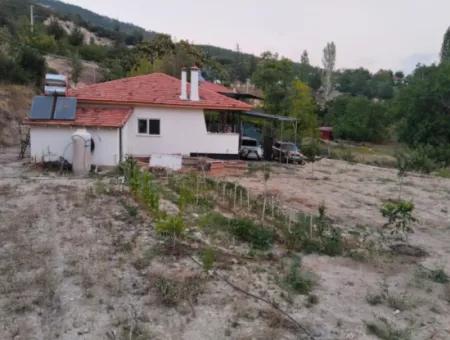 Çameli Belevinde 1 700 M2 Arazide 2+1 Müstakil Kelepir Yeni Ev Satılık.