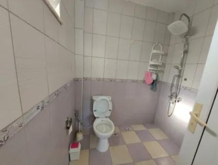 Ortaca Okçularda 3 000M2 Arazide, 100 M2 2+1 Müstakil Eşyasız Ev Kiralık